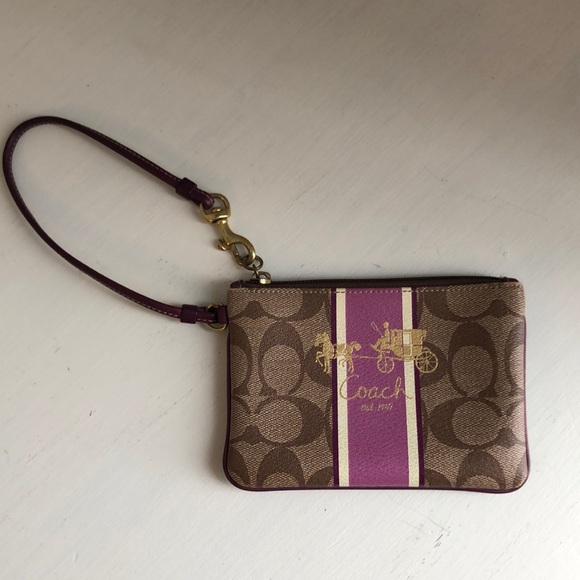 Coach Handbags - Coach wristlet